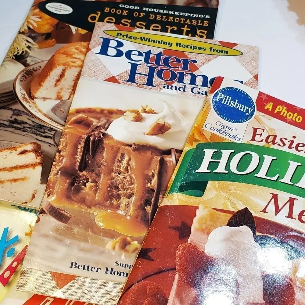 Lot of 7 Cookbooks Booklets pillsbury Weeknight Mexican Desserts